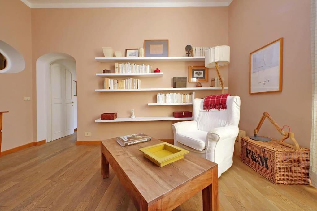 Piscinula Apartment โรม ภายนอก รูปภาพ